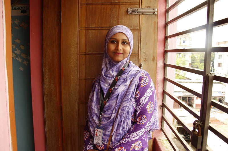 Mitu is a psychologist working at MSF's womens' health clinic in Kamrangirchar. Photo: Amber Dowell/MSF