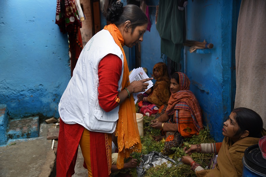 Raising awareness in the community on the medical and psychological consequences of sexual violence is central to this project. A team of MSF health educators regularly organises various events and activities in the community to achieve this. Photo: Showkat Nanda