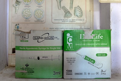 Improper medical practices such as the use of unsterilised needles for injections lead to transmission of HCV. Photo: Ravi Mishra