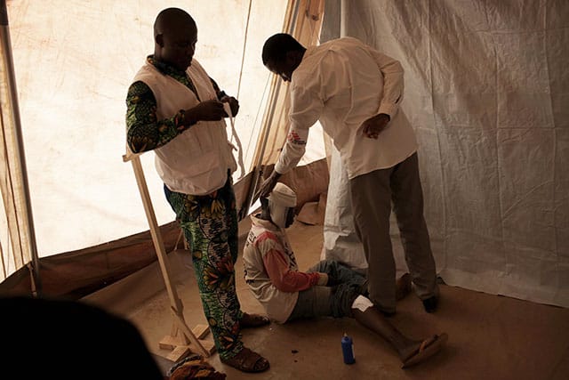 MSF is treating the most severe cases and providing emergency referrals to other structures at the Bangui airport. &copy; Pierre Terdjman/Cosmos