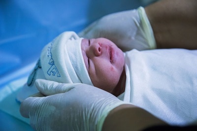 MSF opened maternity services in eastern Mosul at the beginning of February, and since then the teams have assisted 100 births and performed 80 C-sections.