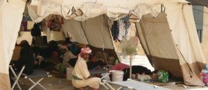 A medical tent with cholera patients in the Cholera Treatment Centre (CTC) managed by MSF in a school in Abs town, next to the Abs Rural Hospital. Photo: Gonzalo Martínez / MSF