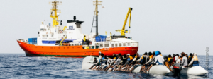 Mediterranean: MSF evacuates 39 vulnerable people from packed rubber boat