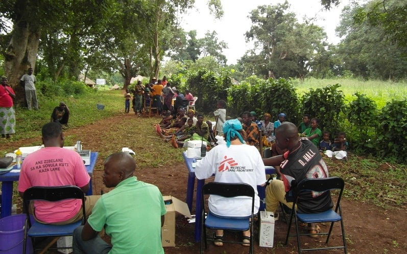 Villagers line up to receive a free test for sleeping sickness. Photo: Philipp Frisch/MSF