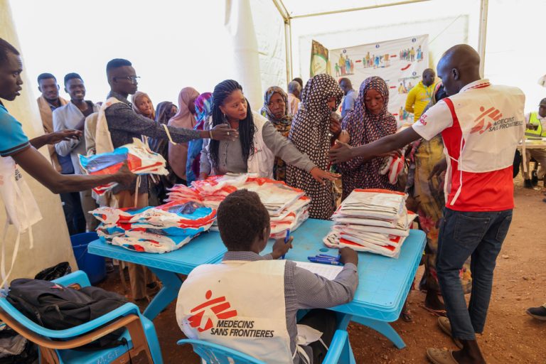 Since November 2023, MSF has distributed over 44,730 mosquito nets to returnees and refugees staying at the transit centres and surrounding areas in Renk, Upper Nile State. With the distribution, MSF is aiming to reduce the number of malaria cases.
