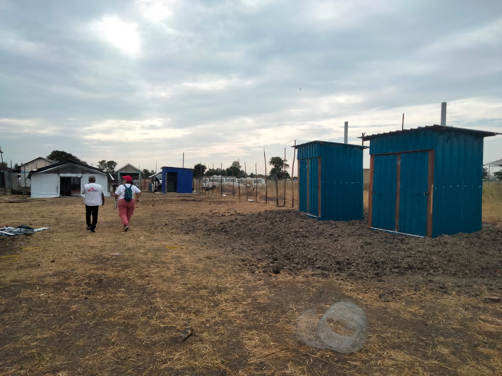 Latrines at a 36-bed cholera treatment center, with the capacity to scale up to 100 beds, is now operational in Assosa, 10km from Malakal Town Hospital.