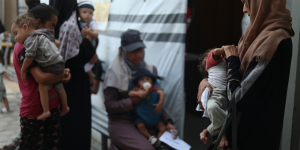Gaza: Israel threatens to ban major aid organizations as starvation deepens