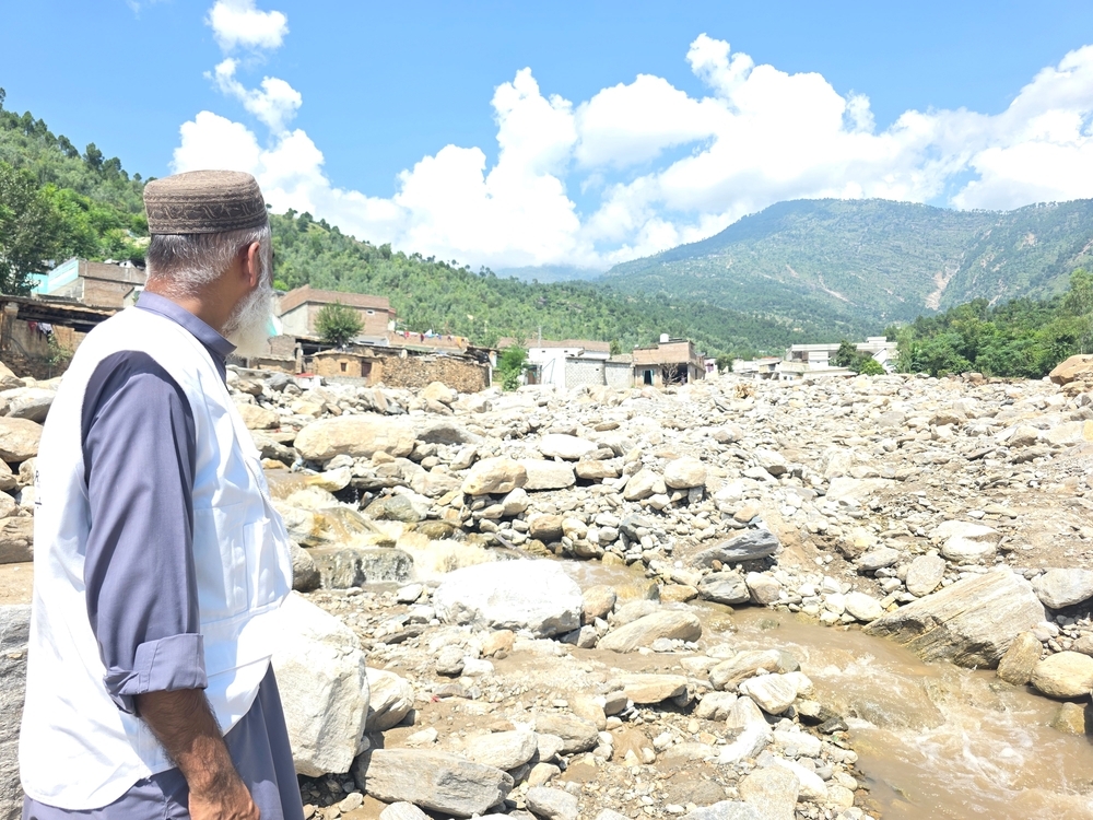 The village of Bishoni in Buner district, once a scenic landscape, is now reduced to rocks with only a little water flowing between them. On 15 August 2025, devastating flash floods triggered by an intense cloudburst washed away the entire village.  ©️Gul Nayab/MSF