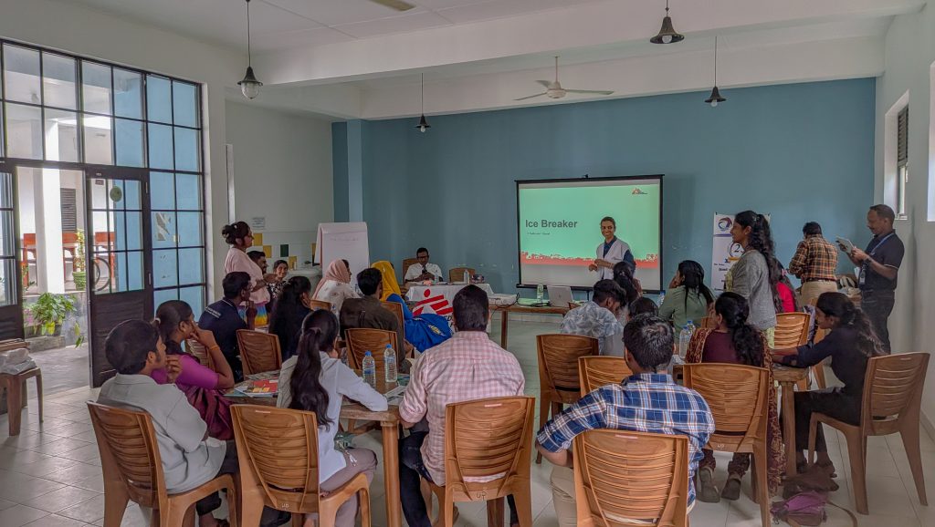 Thiviya Kandiah, MSF Mental Health Activity Manager, conducts a